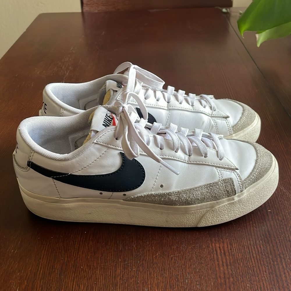 Nike blazer low platform